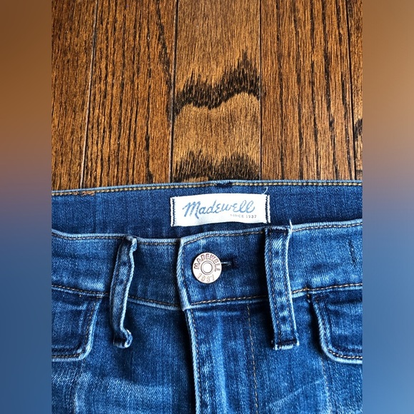 Madewell Women’s 28 High-Rise Crop Medium Wash Jeans - EUC! - Picture 4 of 13